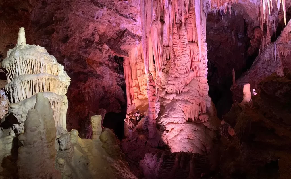 Jeux de lumières - Grotte de Clamouse
