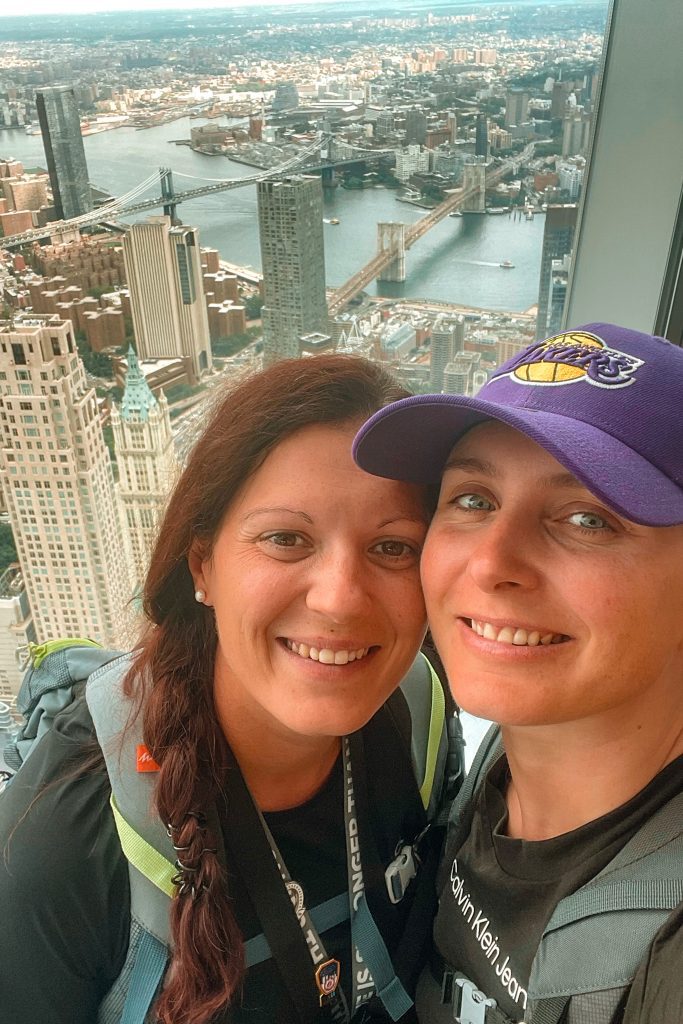 Emy et Cha depuis le One World Observatory