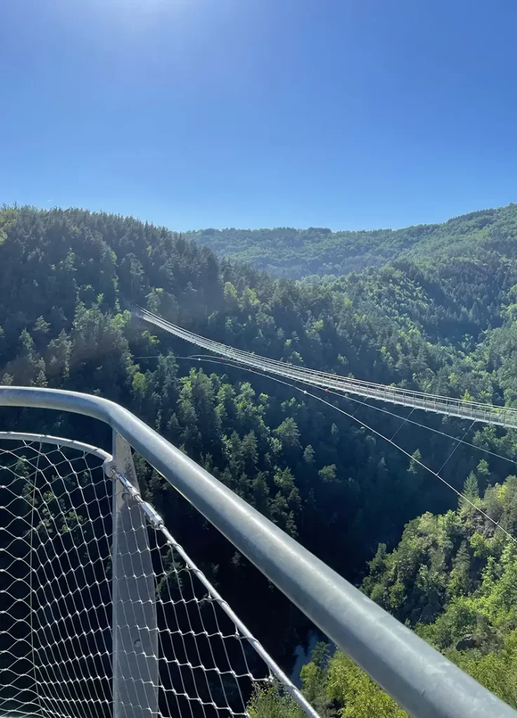 Passerelle himalayenne des Gorges du Lignon