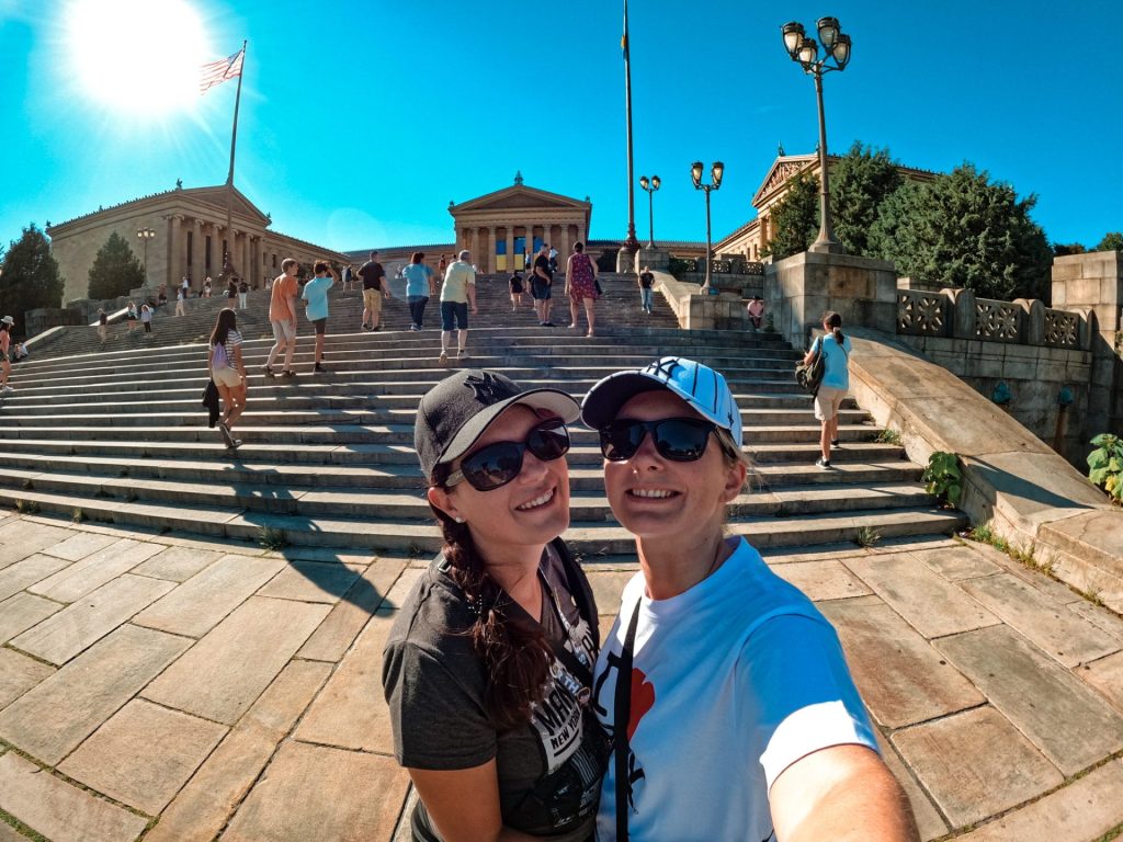 Emy et Cha - Rocky steps