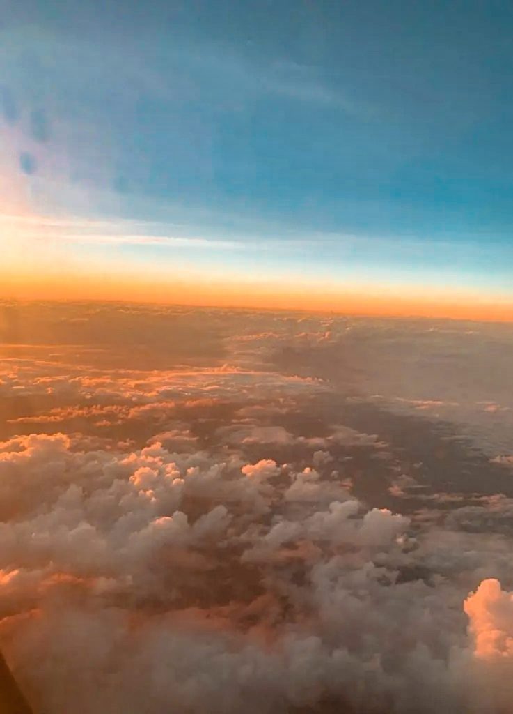 Nuage vue à travers l'avion