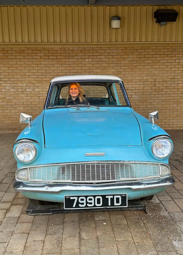 Emy - Voiture des Wesley