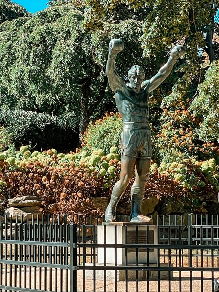 Statue Rocky