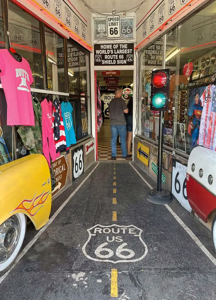 Entrée boutique Route 66