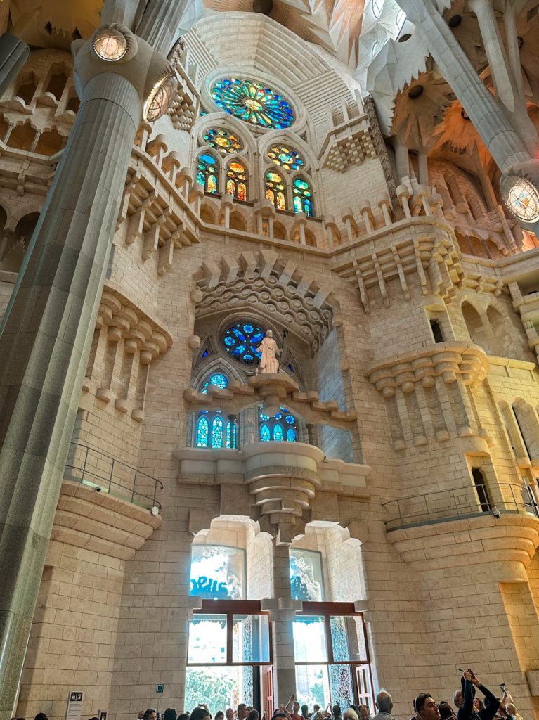 Intérieur de la Sagrada Familia