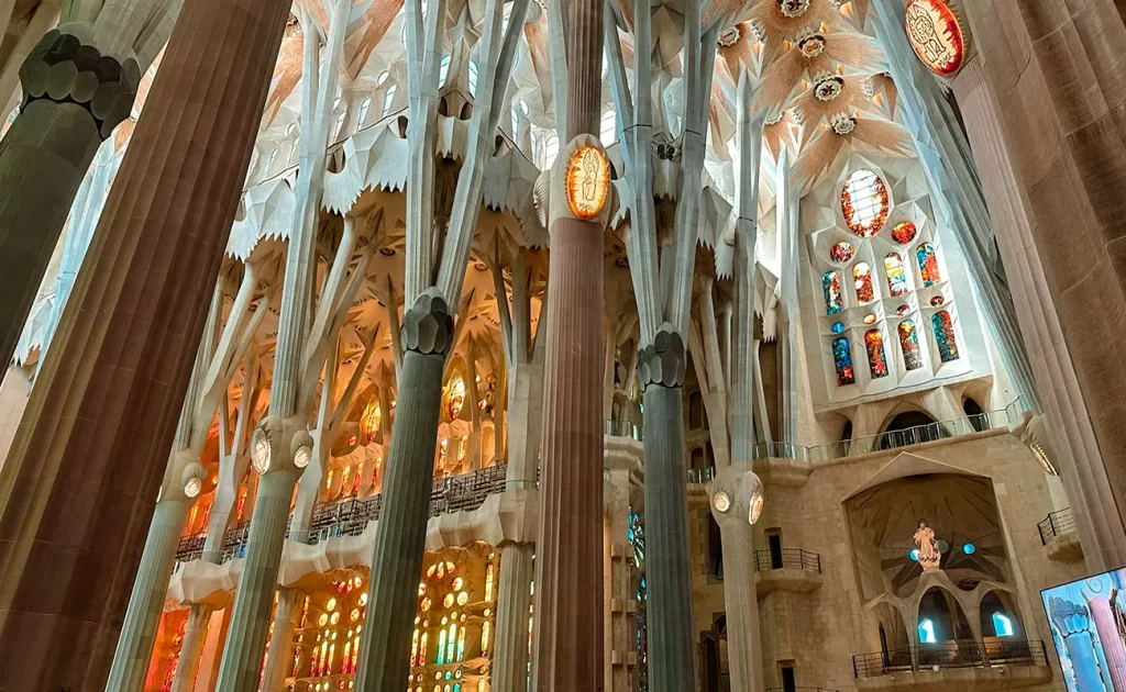 Intérieur de la basilique