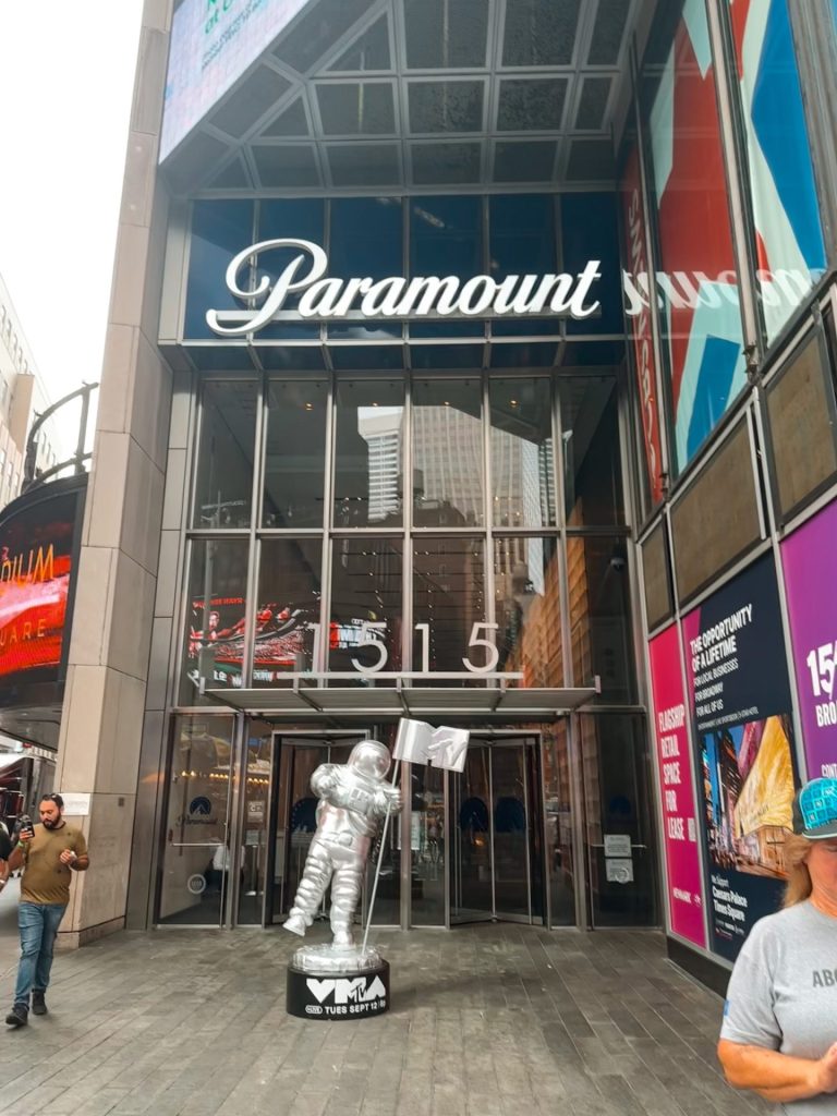 Paramount - Times Square New York - Destination autour du monde
