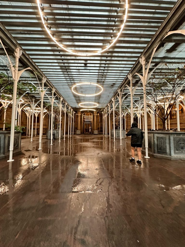 Palace Hotel - Serena Van Der Woodsen